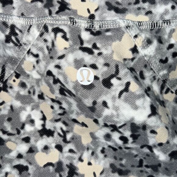 Lululemon Nice Asana Jacket Not So Petite Fleur Silver Spoon - Picture 5 of 5